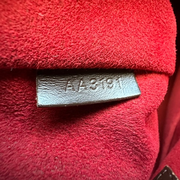 Authentic Louis Vuitton Damier Ebene Evora MM Adjustable Handbag Tote RETIRED - Picture 16 of 16